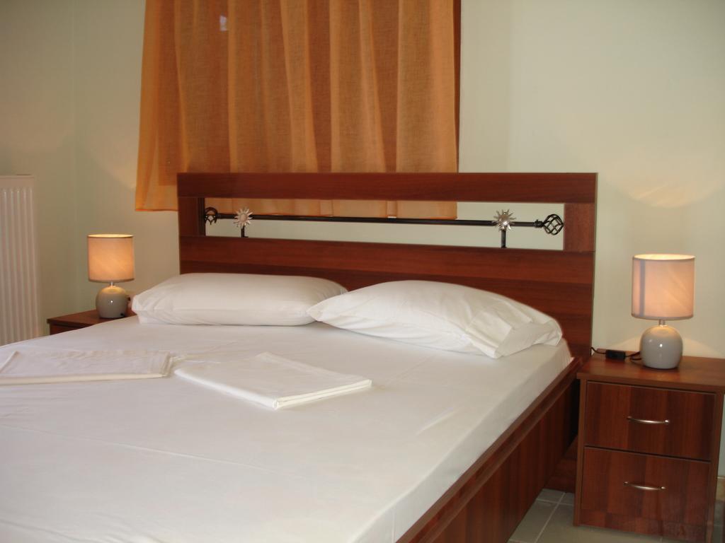 Paschos Rooms Sívota Dış mekan fotoğraf